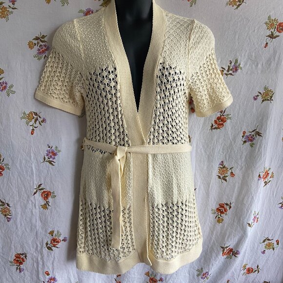 School Teacher Vibes Open Weave Cream Colored Short Sleeve Belted Sweater L - Picture 1 of 8